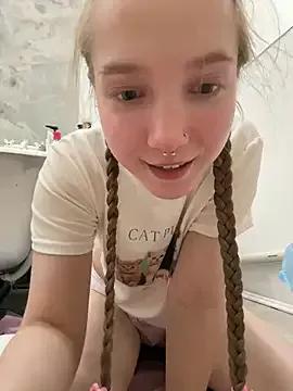 Naked Room bambi_lu 