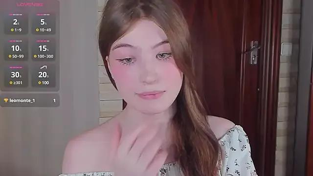 Battyheaven from StripChat