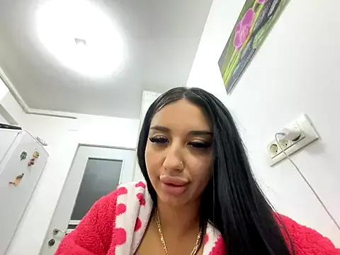 Naked Room BlueEyes_BB 