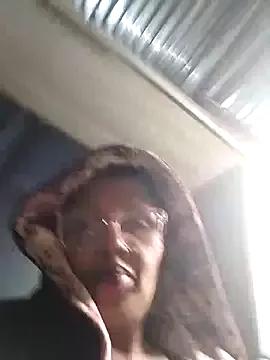 bubblendz1988 from StripChat