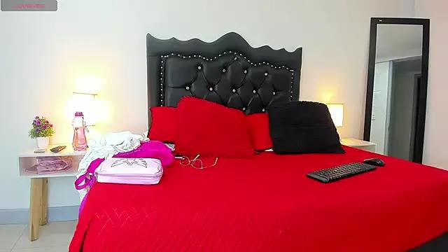 Naked Room CataRios_cg1 