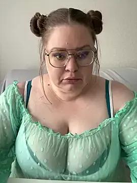 Naked Room Chloe_WS 
