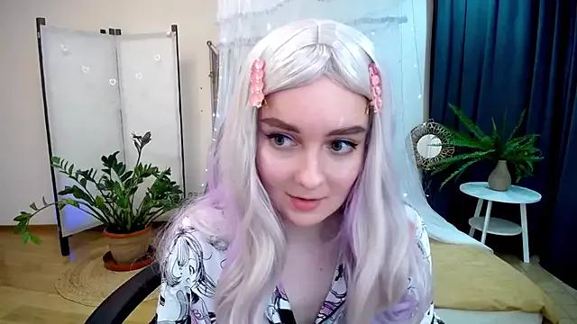 CloudGrace from StripChat is Freechat