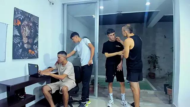 Crazymen_hot from StripChat is Freechat