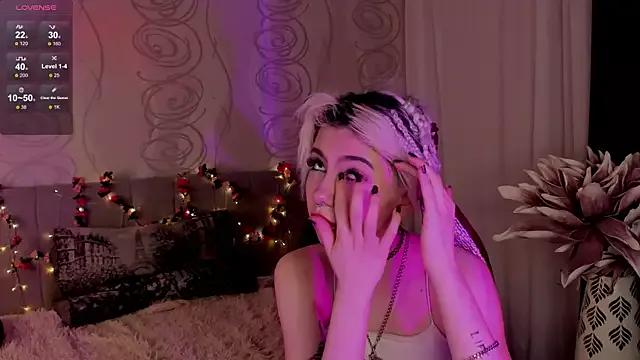 DarleneHamblett from StripChat is Freechat