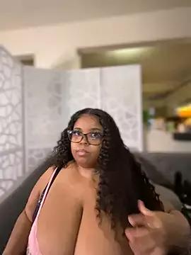 Naked Room EbonyGoddessKira 