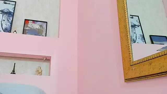 Emilly_Garcia from StripChat is Freechat