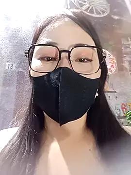 Naked Room Emily-Nguyen 