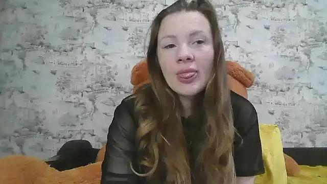 Eveline_May from StripChat