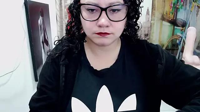 greeneyes_nurse from StripChat