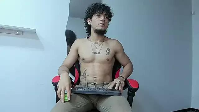 Naked Room JackesTaylor 