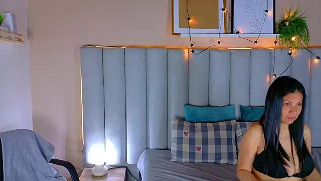 Naked Room JaylaScott__ 