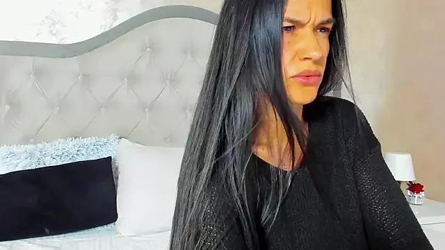 JennaMyers from StripChat is Freechat