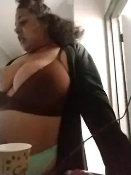 KatwithaK on StripChat