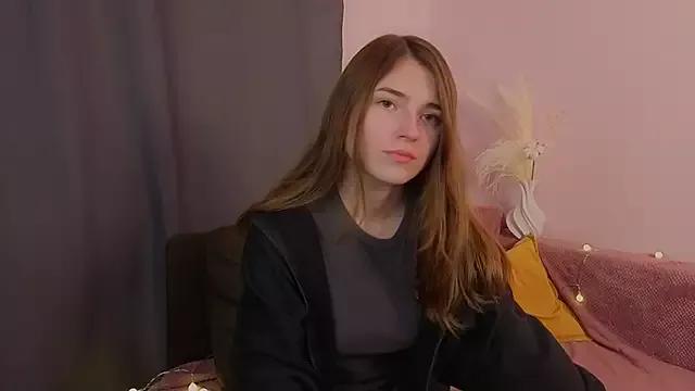 KeikoWideman from StripChat is Freechat