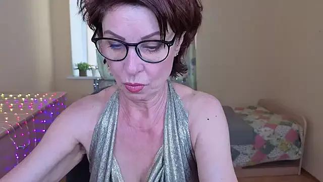 Kelly_Fleur from StripChat is Freechat