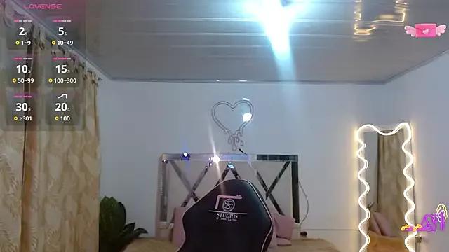Laylafoxy_tay from StripChat