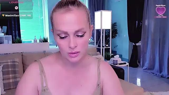 Libby_Nora from StripChat
