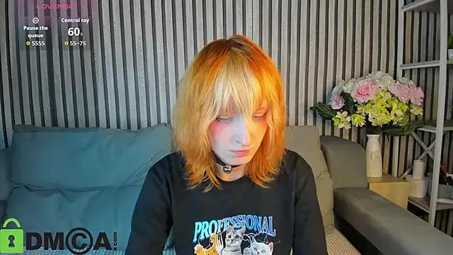 Little_Chips from StripChat