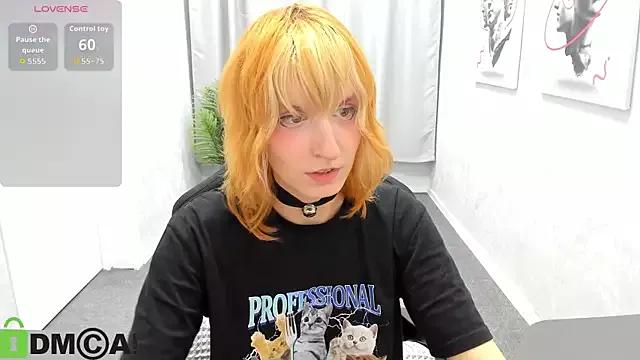 Little_Chips from StripChat