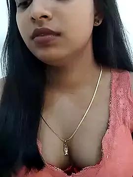 Naked Room Maahhii_2 