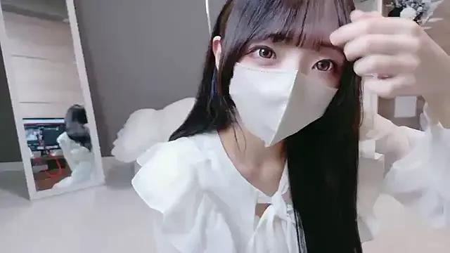 Mashiro-chan from StripChat
