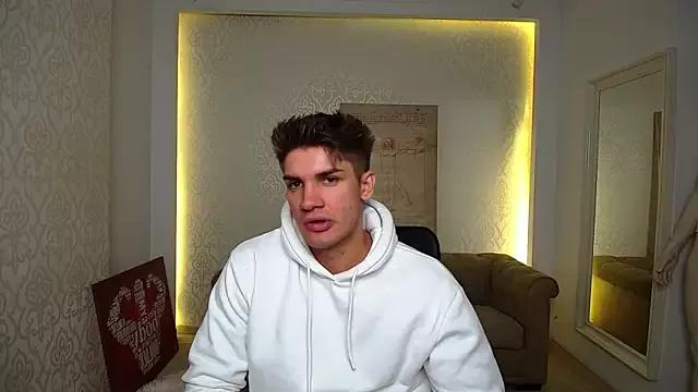 Naked Room MaxKaiden 