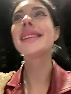 Naked Room Melissa_crazy 