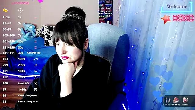 MilaRay on StripChat