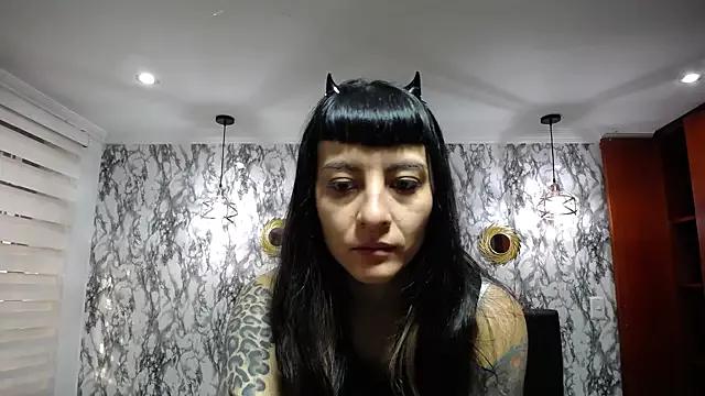 Naked Room Naughty_Kittenm 