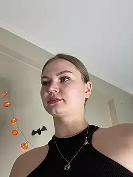 Naked Room NickiLike 