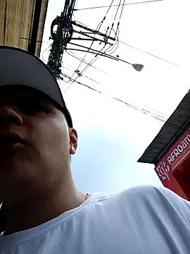 NoahLux from StripChat is Freechat