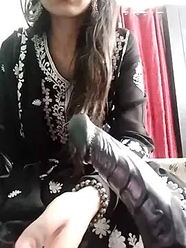 Noor_Darliing from StripChat is Group