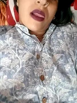 Naked Room Noughty_Bhabhi 