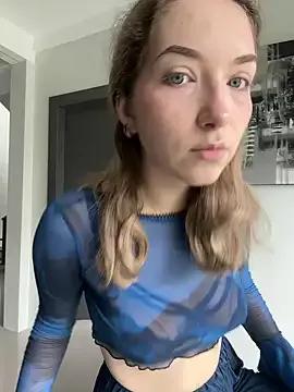 Naked Room Nura_n_Sarah 