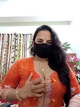 Naked Room Payel-Sen 