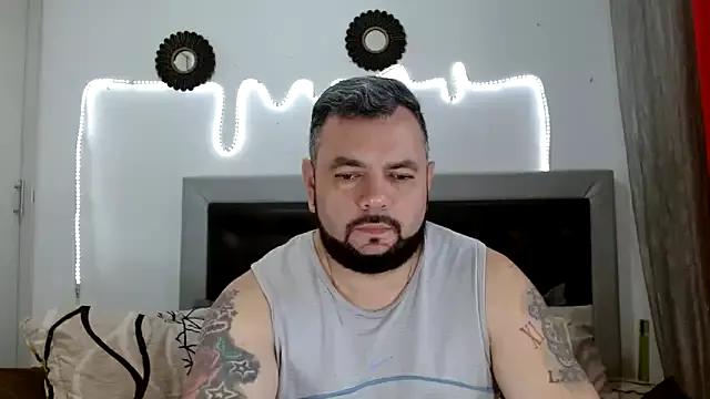 Naked Room perverseveteranmanxxx 