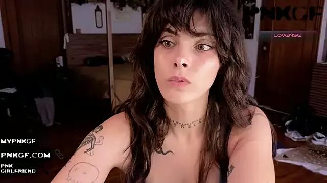 Naked Room pnkgf 