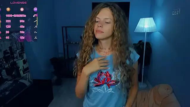 RayaNenlia from StripChat
