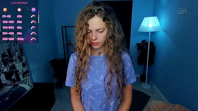 RayaNenlia from StripChat