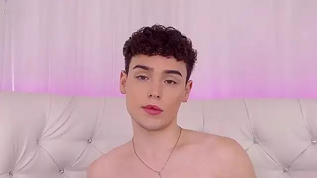 RobbyCharming from StripChat