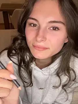 SophiiaStarr from StripChat is Freechat