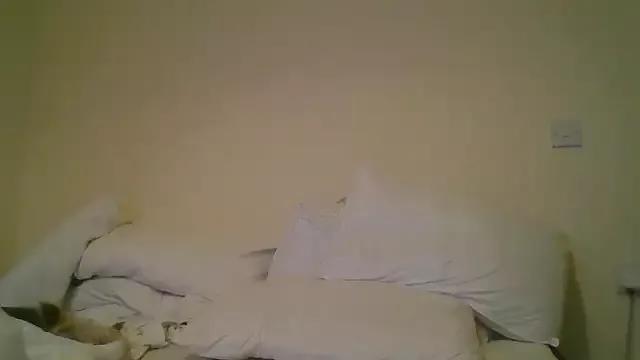 Naked Room str8matesirishoz 