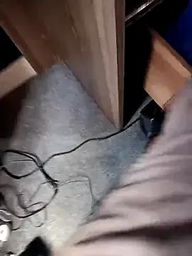 str8matesirishoz from StripChat is Freechat