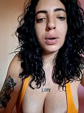 Sweet-diamondxxx from StripChat