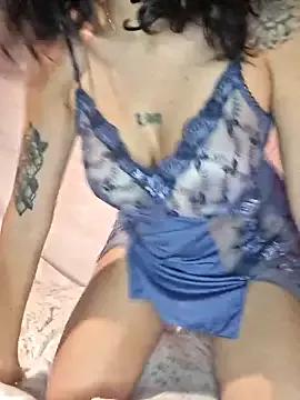 Sweet-diamondxxx from StripChat