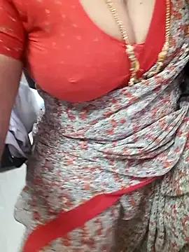 Tamil_Ammani from StripChat is Freechat