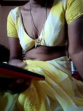 Naked Room Tamil_Kavitha 