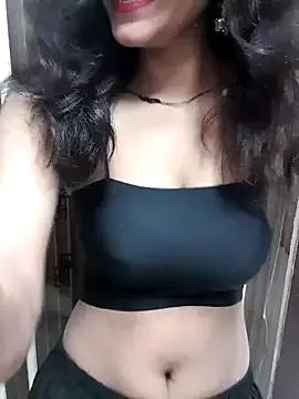 Teri_lella from StripChat is Freechat