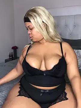 ThickAss_Barbie from StripChat is Freechat